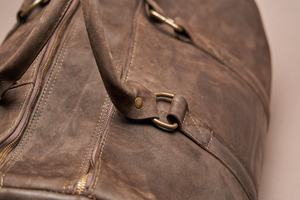 Handles_DarkChocolateBrown_StuntBag