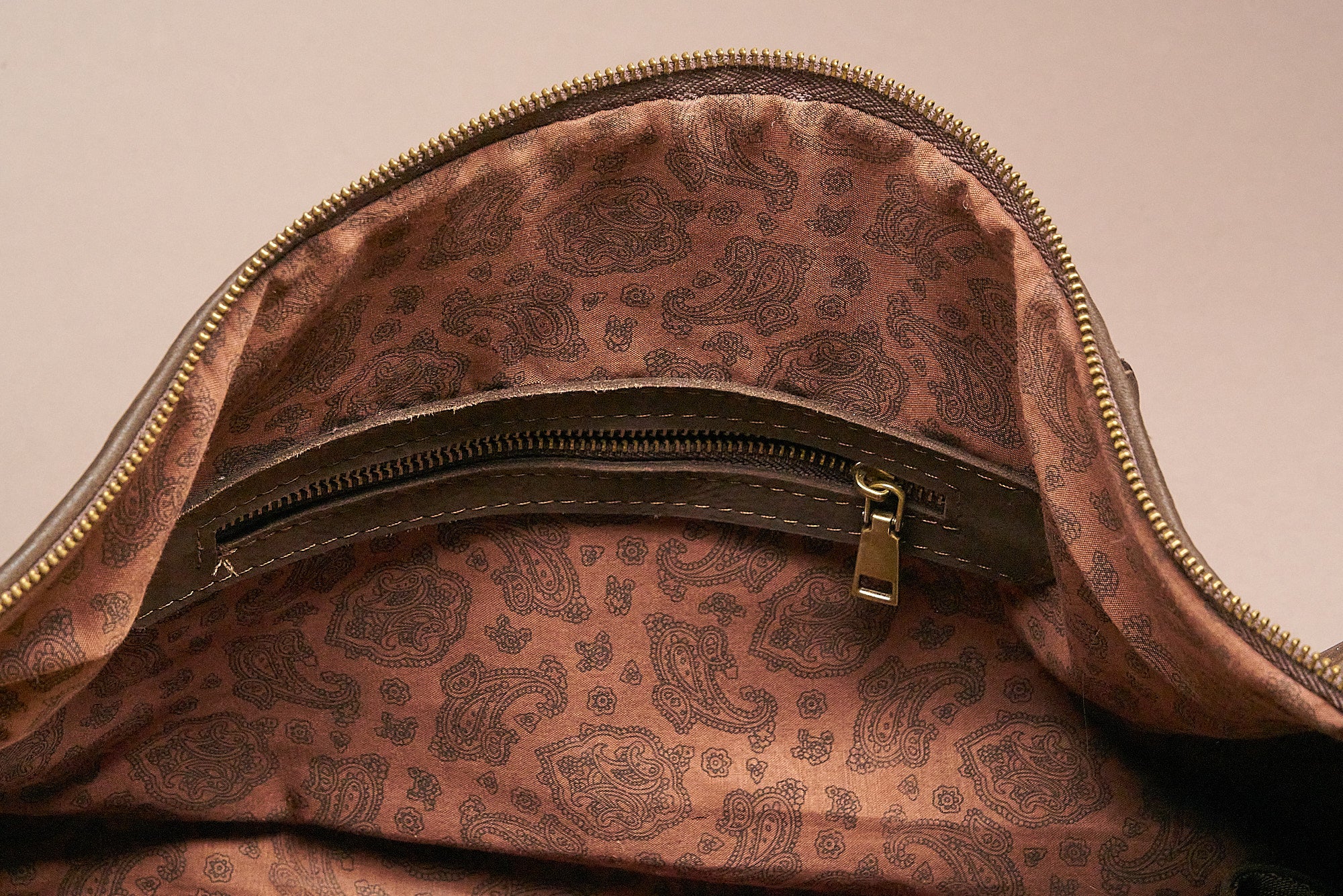 Inside_DarkChocolateBrown_StuntBag